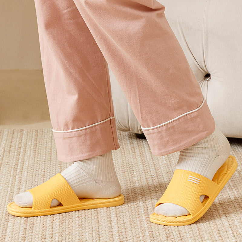 New Lozenge Home Women Solid Color Anti-Slip Floor Bathroom Slippers