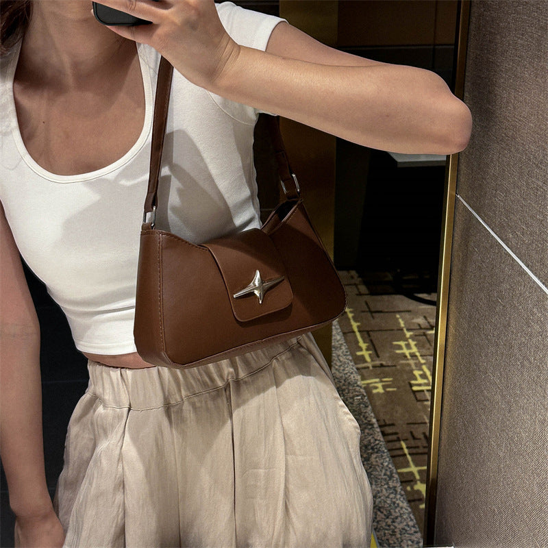 Hot Girl Advanced Shoulder Messenger Baguette Bag