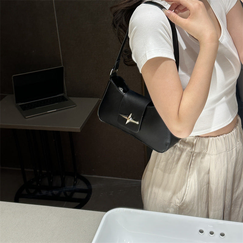 Hot Girl Advanced Shoulder Messenger Baguette Bag